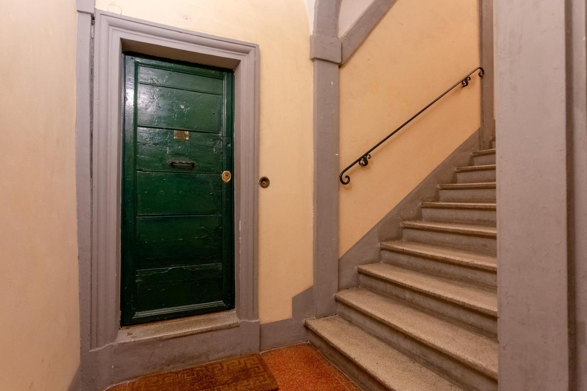 Casa Cristina In Piazza Farnese Apartment Rome Exterior photo